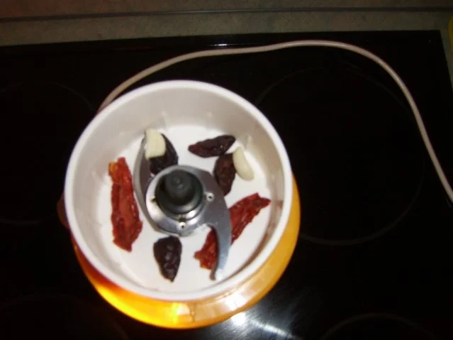 Gefüllte Putenmedaillon an Waldchampignons mit Pommes - Rezept - Bild Nr. 5