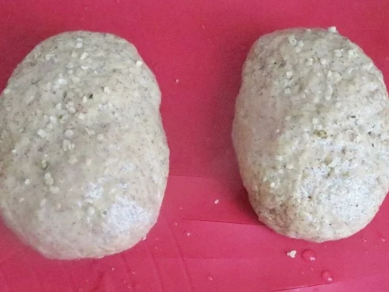 Rezept: Backen: Hanf-Milchbrötchen Bild Nr. 6 Backen: Hanf-Milchbrötchen - Rezept - Bild Nr. 6