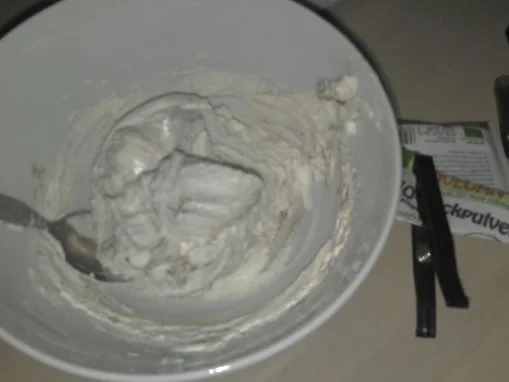 Apfelmuffins mit Limonenfrischkäse - Rezept - Bild Nr. 2