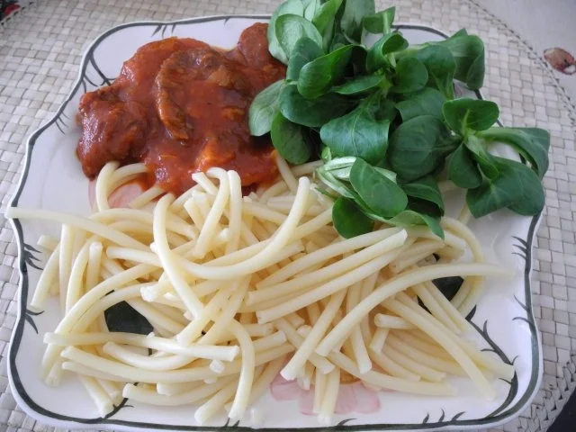 Vegan : Süß - Saure Sojastücke in Tomatensoße - Rezept