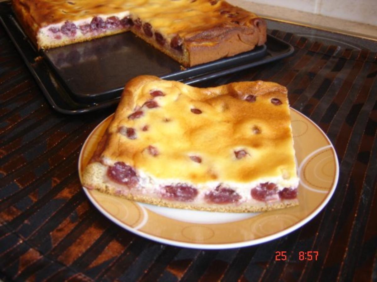 Kirschkuchen mit Vanilleschmandguss - Rezept von Heimi