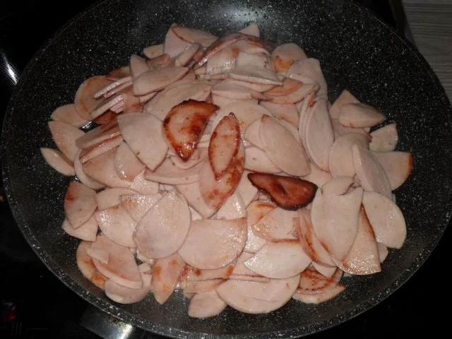 Wurstpfanne mit Schmand-Senfsoße - Rezept - Bild Nr. 6