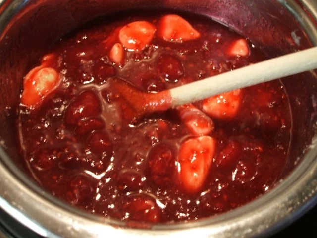 Rezept: Vorrat: Raspberry-Curd Bild Nr. 5 Vorrat: Raspberry-Curd - Rezept - Bild Nr. 5