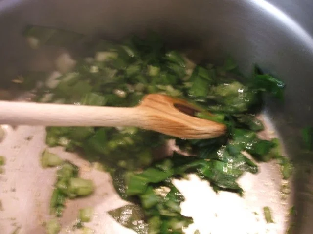 Suppen: Bärlauchschaum  ~ Für "rainbow3" einen lieben Gruß zum Geburtstag ~ - Rezept - Bild Nr. 3