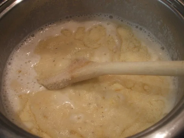 Rezept: Knödel: Bärlauch-Nockerln Bild Nr. 4 Knödel: Bärlauch-Nockerln - Rezept - Bild Nr. 4