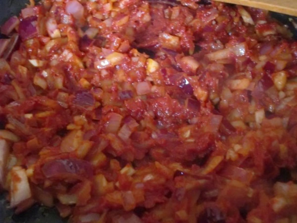 Hähnchenschenkel in cremiger Gemüsesoße - Rezept - Bild Nr. 5