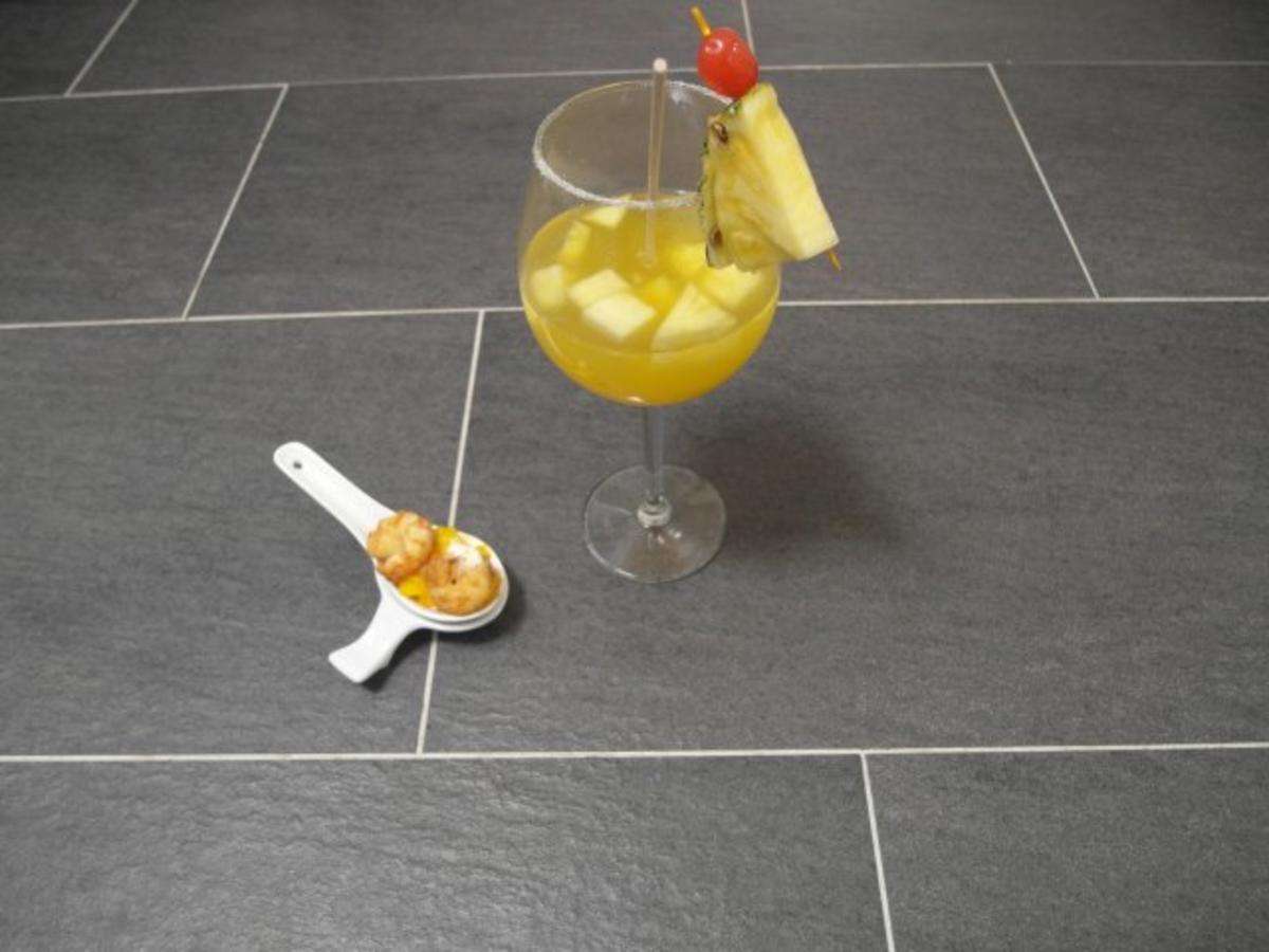 Ananas Bowle mit Alkohol und Sekt Rezepte - kochbar.de