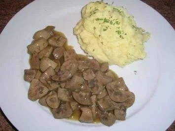 Rezept: Nierchen, saure - nach unserer Art - die gibt`s ca. 1 x im Jahr Bild Nr. 4 Nierchen, saure - nach unserer Art - die gibt`s ca. 1 x im Jahr - Rezept - Bild Nr. 4