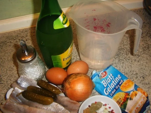 Rezept: Hering in Gelee Bild Nr. 2 Hering in Gelee - Rezept - Bild Nr. 2