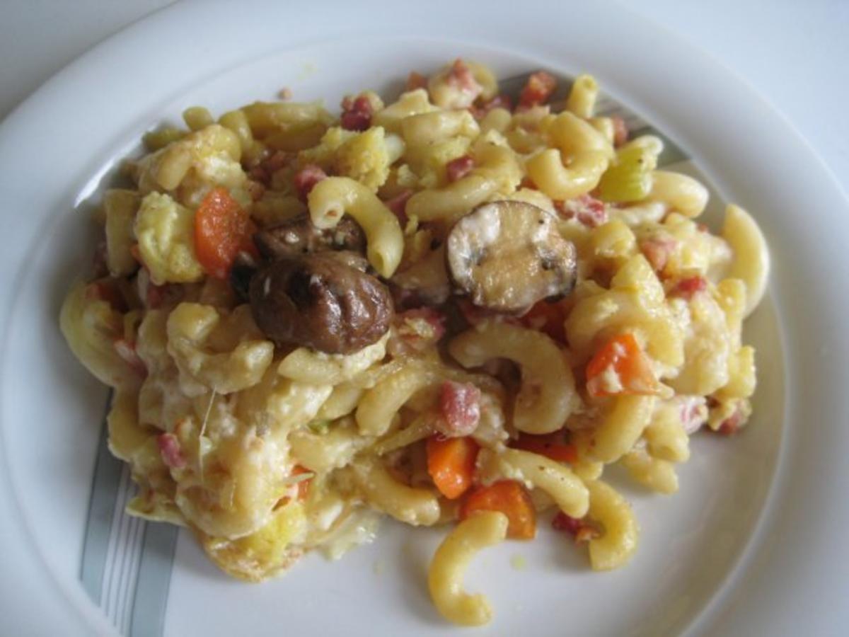 Bilder für Papis Hörnliauflauf (Pasta-Auflauf) - Rezept