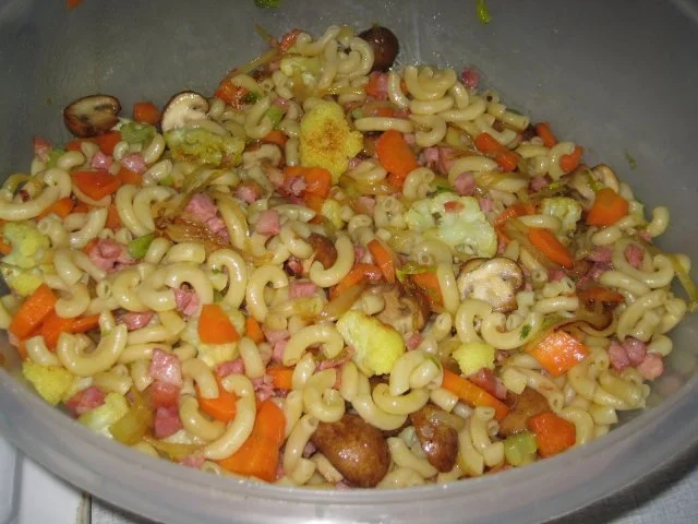 Papis Hörnliauflauf (Pasta-Auflauf) - Rezept - Bild Nr. 8
