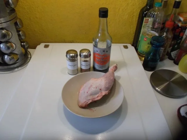 Rezept: Geflügel: Harissa-Schenkel im Gemüsebett Bild Nr. 2 Geflügel: Harissa-Schenkel im Gemüsebett - Rezept - Bild Nr. 2