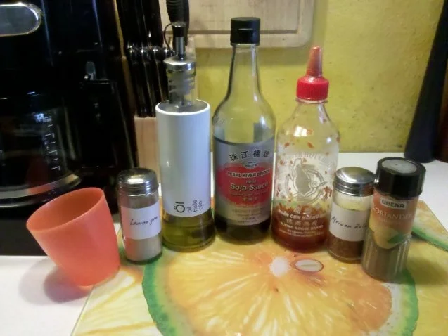 Rezept: Geflügel: Harissa-Schenkel im Gemüsebett Bild Nr. 8 Geflügel: Harissa-Schenkel im Gemüsebett - Rezept - Bild Nr. 8