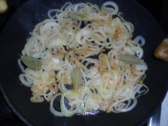 Rezept: Tatar-Braten und Rotwein-Zwiebeln Bild Nr. 21 Tatar-Braten und Rotwein-Zwiebeln - Rezept - Bild Nr. 21