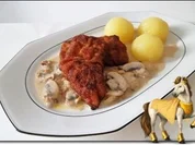Jägerschnitzel mit Kartoffelklößchen - Rezept