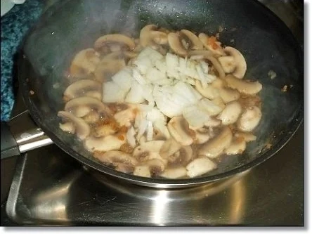 Jägerschnitzel mit Kartoffelklößchen - Rezept - Bild Nr. 12