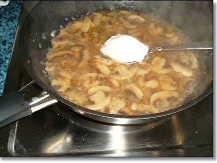 Jägerschnitzel mit Kartoffelklößchen - Rezept - Bild Nr. 14