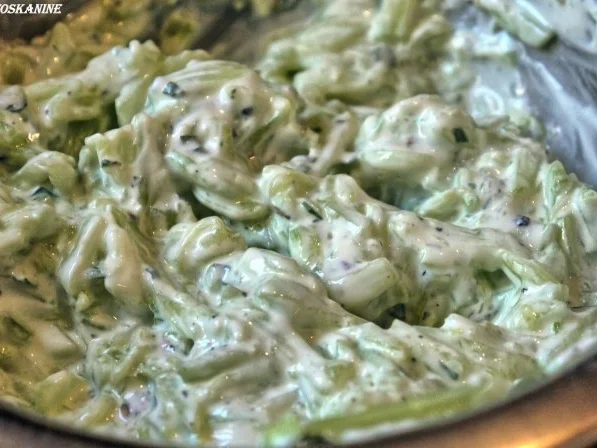 Mediterran gefüllte Buchweizencrepes mit Minz-Gurken - Rezept - Bild Nr. 6