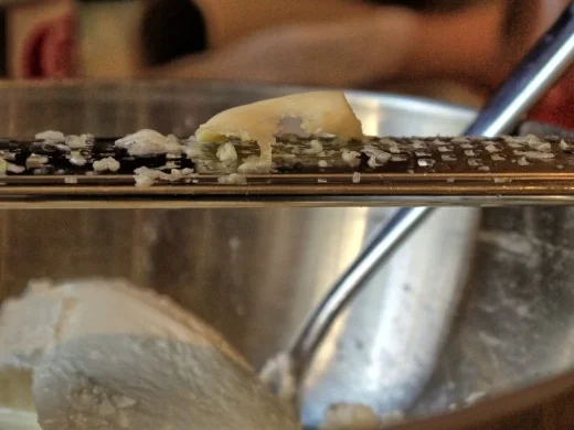 Mediterran gefüllte Buchweizencrepes mit Minz-Gurken - Rezept - Bild Nr. 8