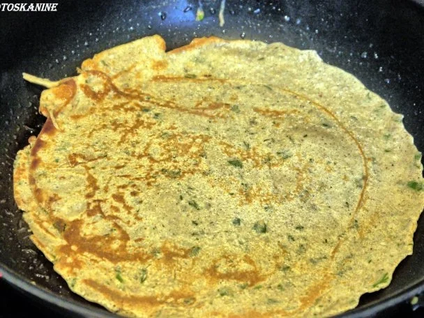 Mediterran gefüllte Buchweizencrepes mit Minz-Gurken - Rezept - Bild Nr. 14