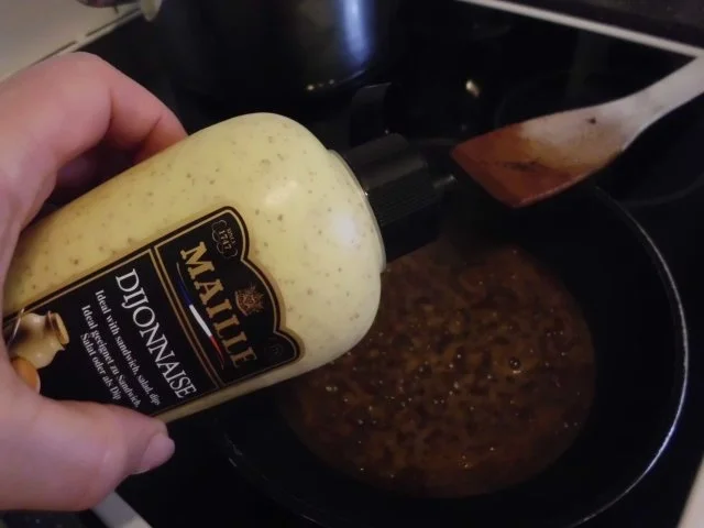 Roastbeef mit Estragon-Dillbutter, dazu ein mediterraner Salat - Rezept - Bild Nr. 12