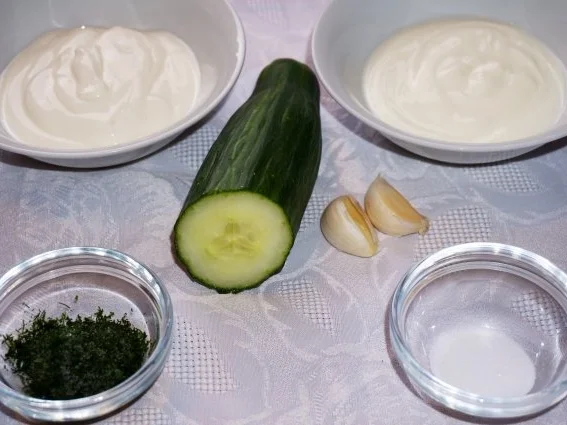 Rezept: Tzatziki ala ppcw Bild Nr. 2 Tzatziki ala ppcw - Rezept - Bild Nr. 2