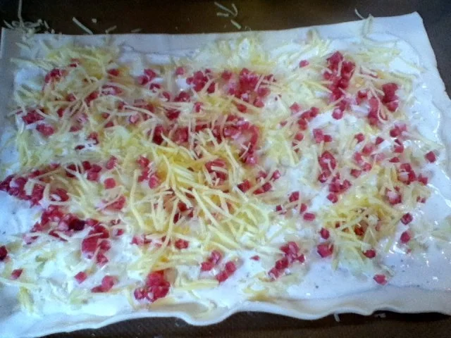 Rezept: Flammkuchen-Schnecken Bild Nr. 3 Flammkuchen-Schnecken - Rezept - Bild Nr. 3