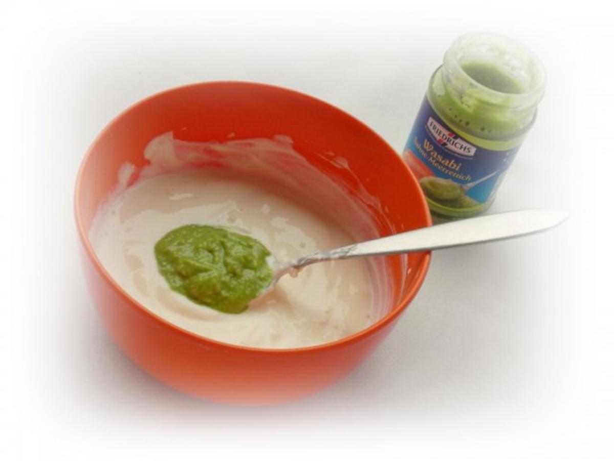 Gebackene Radieschen im Parmesankörbchen, dazu Joghurt-Wasabi-Creme - Rezept - Bild Nr. 6