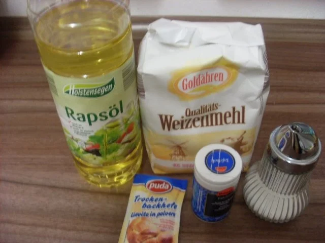 Rezept: Pizza-Teig Bild Nr. 3 Pizza-Teig - Rezept - Bild Nr. 3