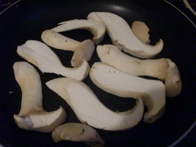 Kräuterseitlinge mit Kresse - Dip - Rezept - Bild Nr. 4