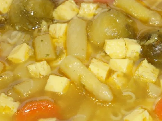 Heilende Hühnersuppe HeiHü - Rezept