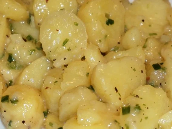 Rezept: Eichsfelder Kartoffelsalat Opa Werner Eichsfelder Kartoffelsalat Opa Werner - Rezept
