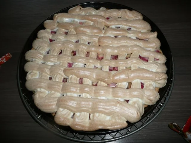 Rezept: Rhabarberkuchen mit Baiser ! Bild Nr. 4 Rhabarberkuchen mit Baiser ! - Rezept - Bild Nr. 4