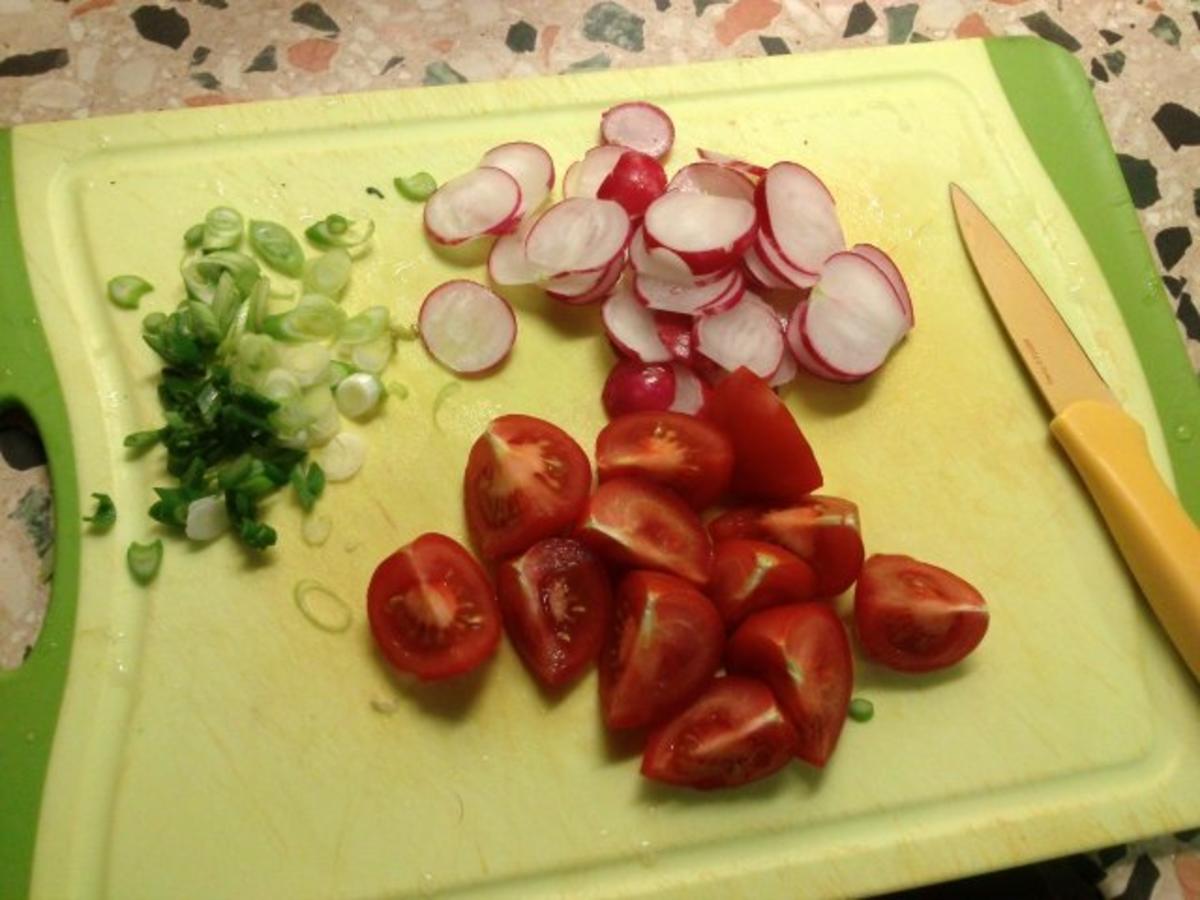 Salat mit Putenstreifen - Rezept - Bild Nr. 3