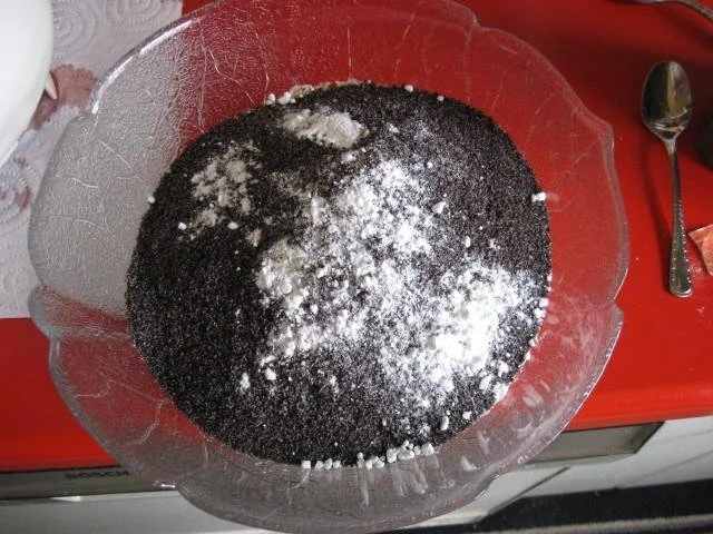 Haselnuss - Mohn - Kuchen mit Streusel - Rezept - Bild Nr. 6