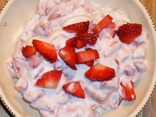 Rezept: Romanoff - Creme Bild Nr. 4 Romanoff - Creme - Rezept - Bild Nr. 4