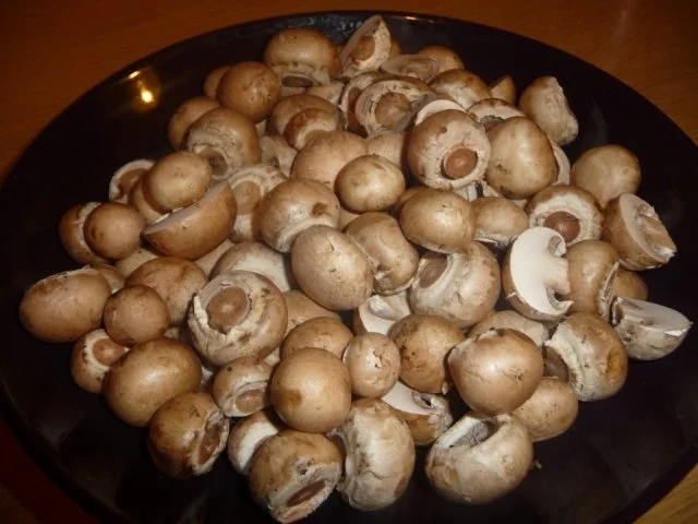 Rezept: Champignon in Cognacsoße Bild Nr. 2 Champignon in Cognacsoße - Rezept - Bild Nr. 2