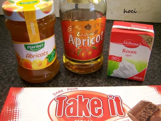 Schokoladentörtchen mit einem Hauch von Trüffel und Aprico - Rezept - Bild Nr. 7