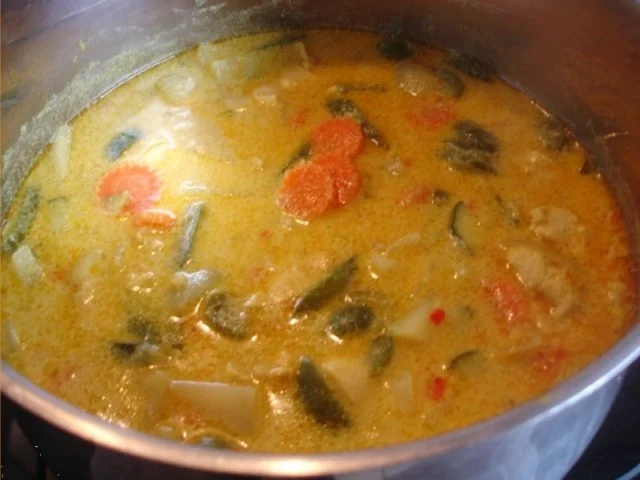 Rezept: Indisches Chicken Curry à la Papa Bild Nr. 15 Indisches Chicken Curry à la Papa - Rezept - Bild Nr. 15