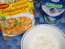 Leckerer Dip aus Zwiebelsuppe - Rezept