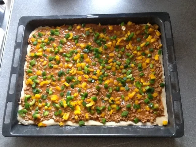 Pizza Bolognese - Rezept - Bild Nr. 5