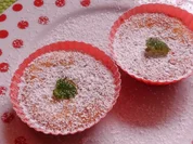 Rezept: Backen: Mango-Kรคse-Kรผchlein mit Blood-Orange-Lime-Curd-Fรผllung Backen: Mango-Kรคse-Kรผchlein mit Blood-Orange-Lime-Curd-Fรผllung - Rezept