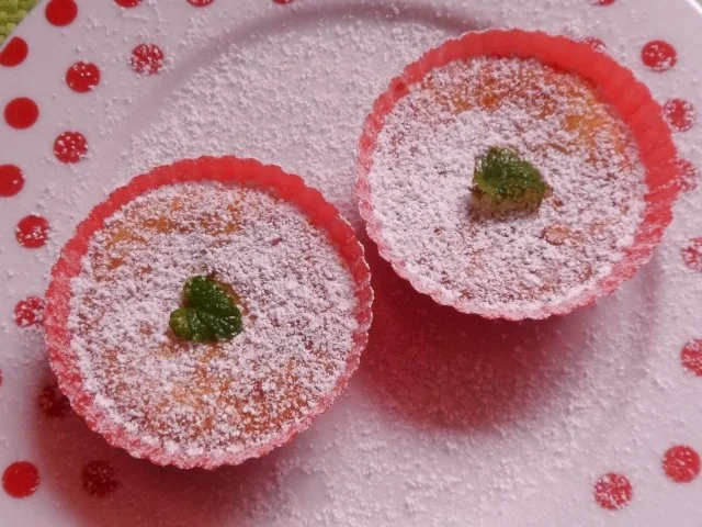 Rezept: Backen: Mango-Käse-Küchlein mit Blood-Orange-Lime-Curd-Füllung Bild Nr. 12 Backen: Mango-Käse-Küchlein mit Blood-Orange-Lime-Curd-Füllung - Rezept - Bild Nr. 12