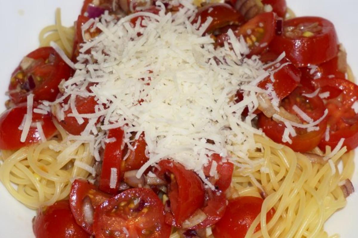 Bilder für Spaghetti Tomatensalat Rezept