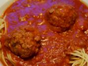 Fleischbällchen in Tomatensauce - Rezept