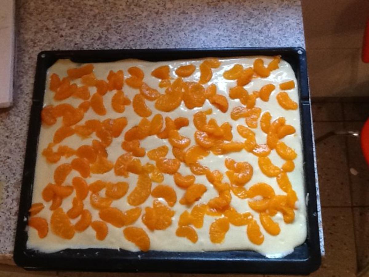 Mandarinenkuchen auf dem Backblech - Rezept - Bild Nr. 5