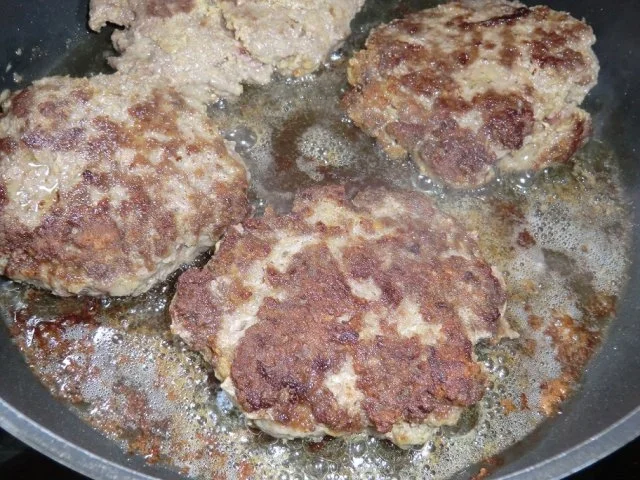 Rezept: Mein Burger Bild Nr. 3 Mein Burger - Rezept - Bild Nr. 3