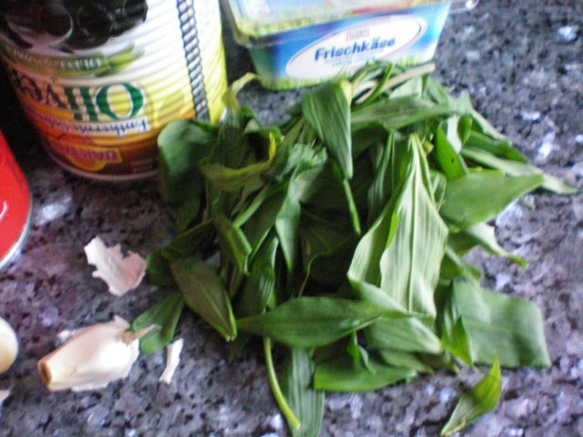 Dip: Anchovis Olivendip mit Bärlauch - schnell &amp; einfach - von Sunnywhity