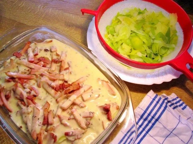 Rezept: Lauch-Auflauf mit Kasseler-Resten Bild Nr. 6 Lauch-Auflauf mit Kasseler-Resten - Rezept - Bild Nr. 6