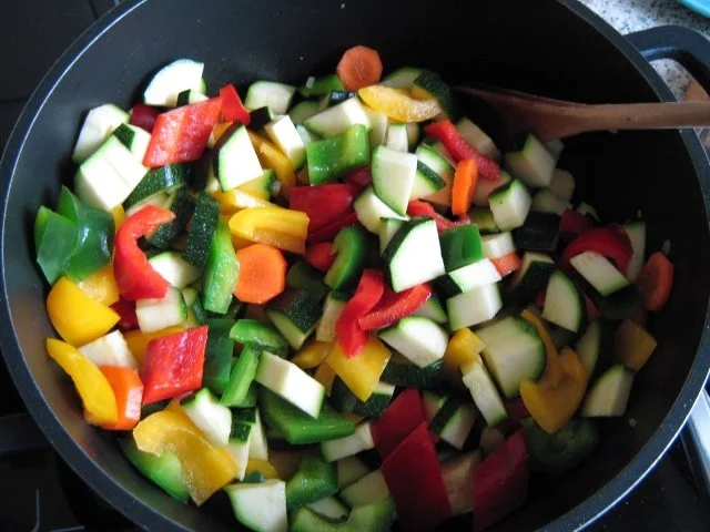 Hackrosen im Gemüsebett - Rezept - Bild Nr. 2